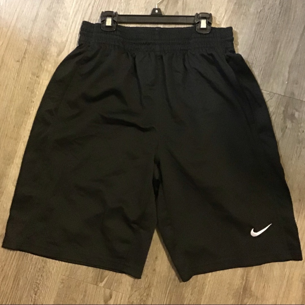 Men’s NIKE basketball shorts
